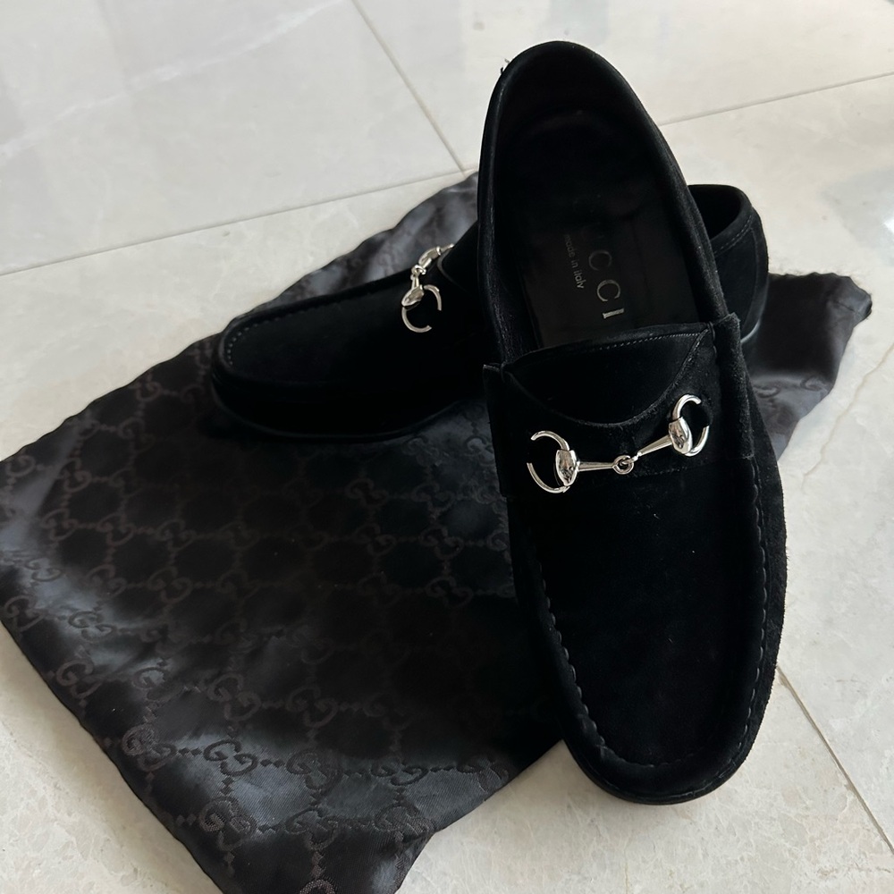 Gucci men’s black suede loafers - Picture 2 of 5